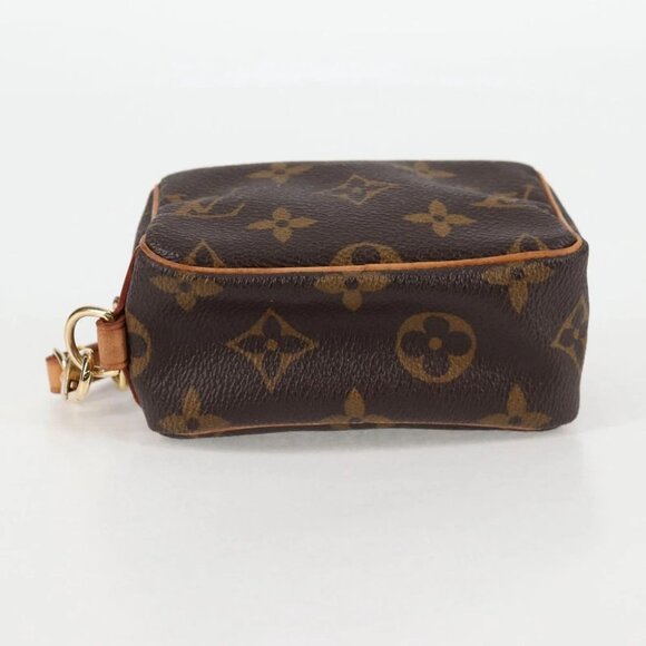 LOUIS VUITTON Monogram Trousse Wapity Pouch - Picture 7 of 16